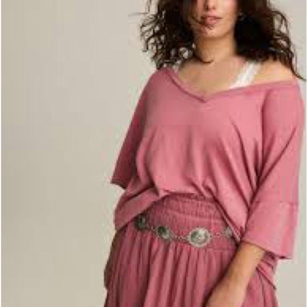 Festi by torrid oversized V-neck tee